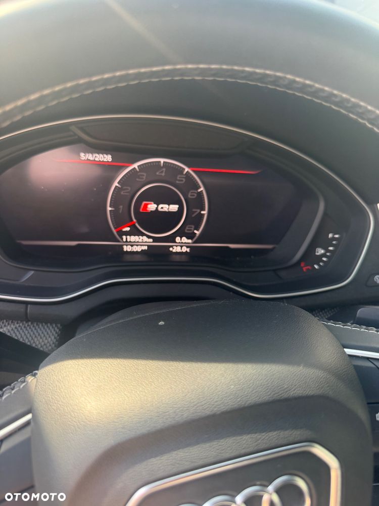 Audi SQ5 - 12