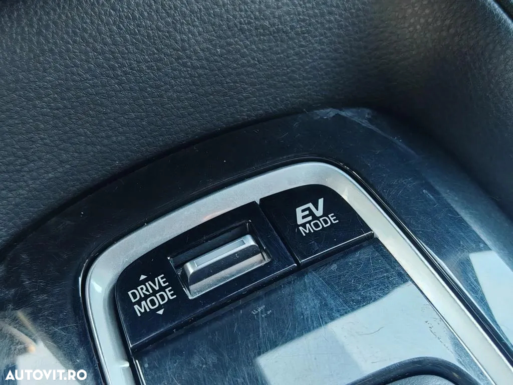 Toyota Corolla 1.8 Hybrid Comfort - 21