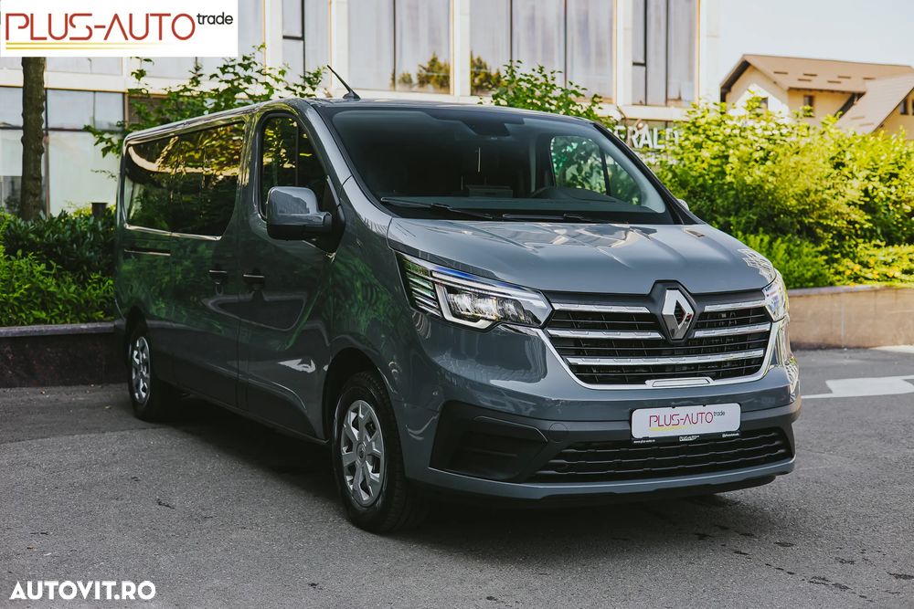 Renault Trafic Combi 2.0 Blue dCi 150 S&S L2 8+1 Zen