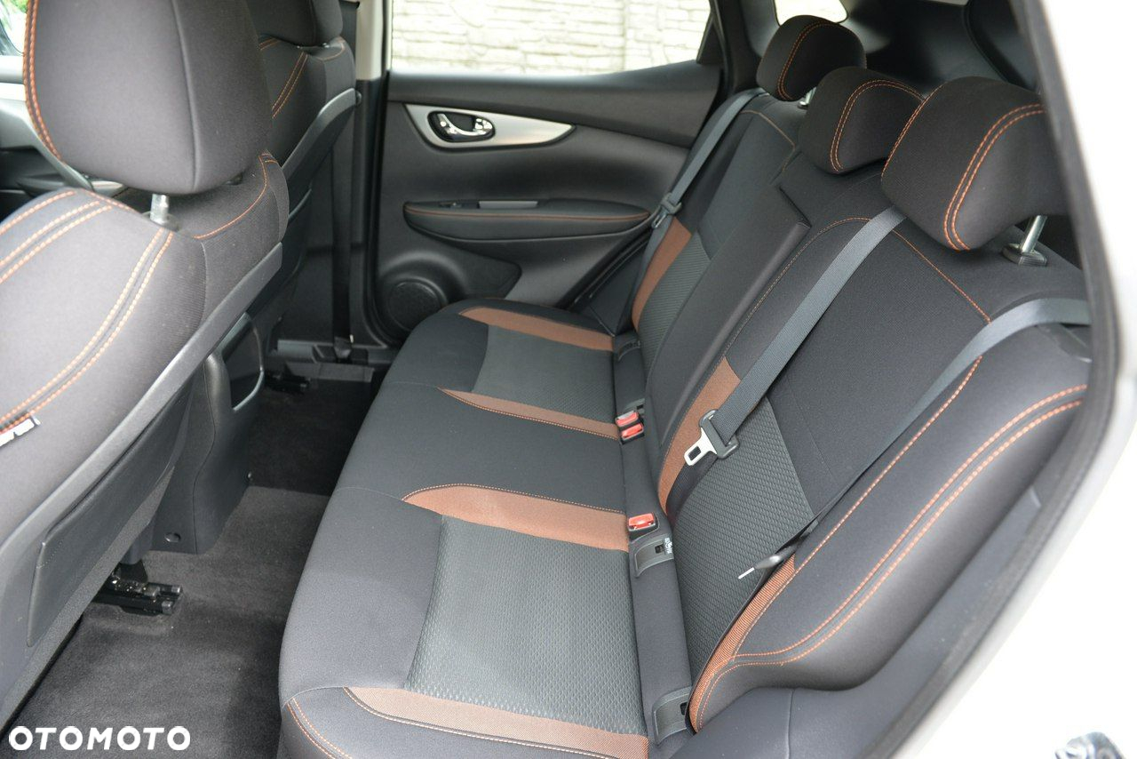 Nissan Qashqai 1.3 DIG-T Tekna - 10
