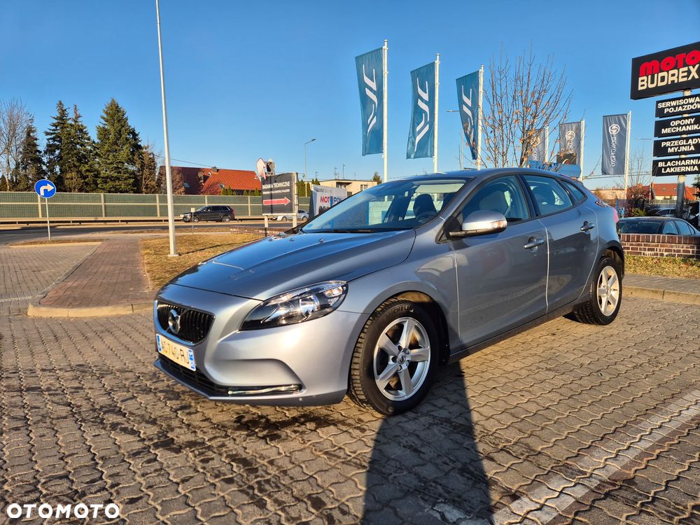 Volvo V40 - 1