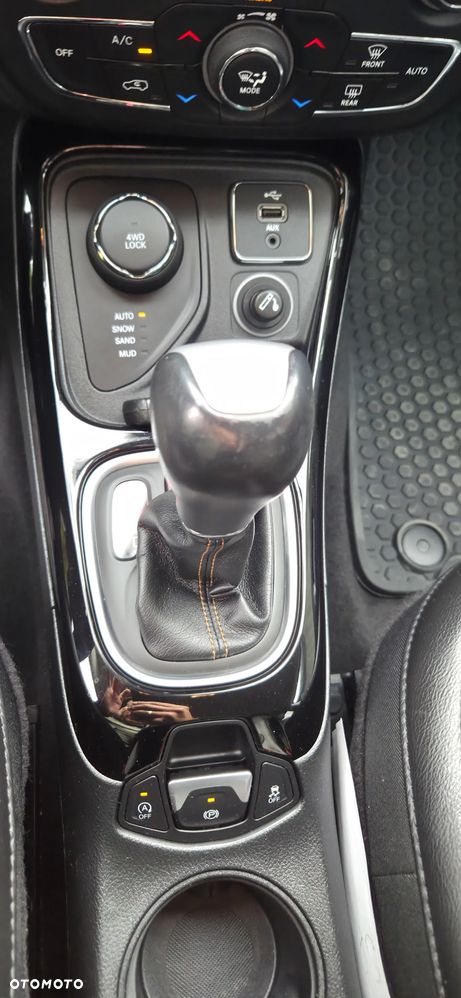 Jeep Compass 1.4 TMair Opening Edition 4WD S&S - 26