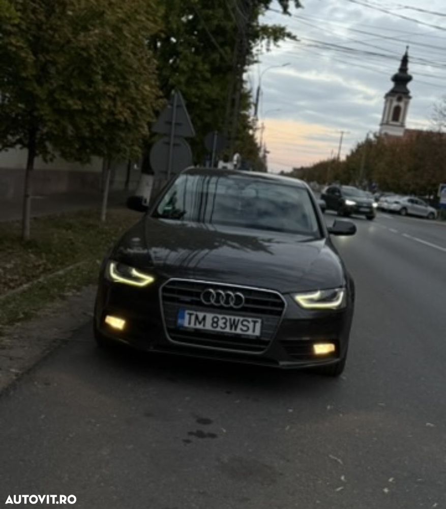 Audi A4 Limuzina 2.0 TDI quattro Stronic - 8