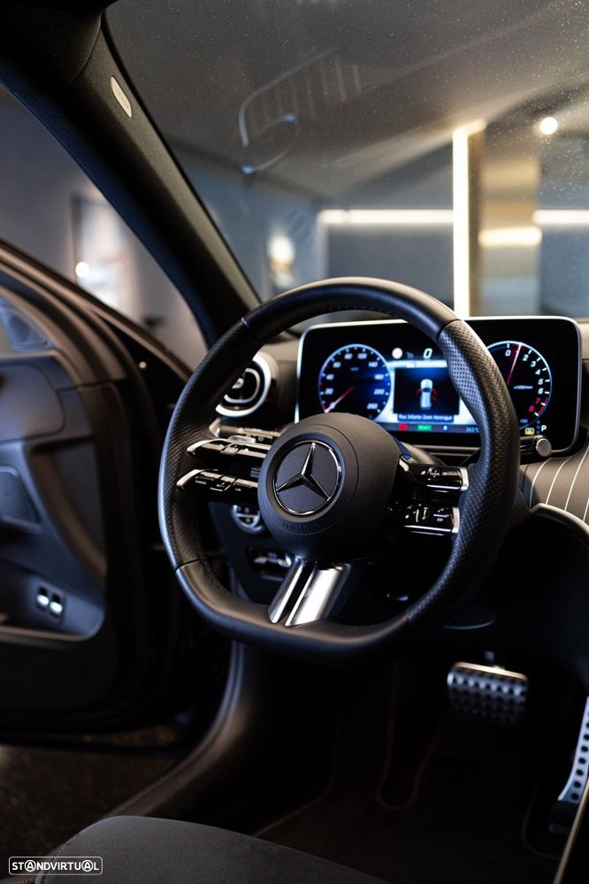 Mercedes-Benz C 300 e AMG Line - 34