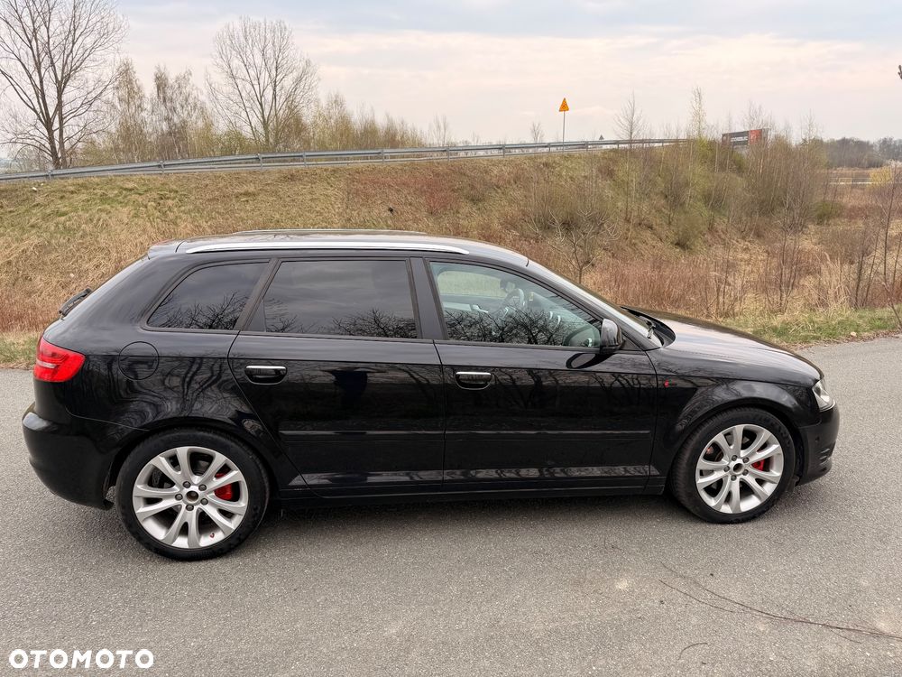 Audi A3 Sportback 2.0 TDI DPF quattro S line Sportpaket (plus) - 11