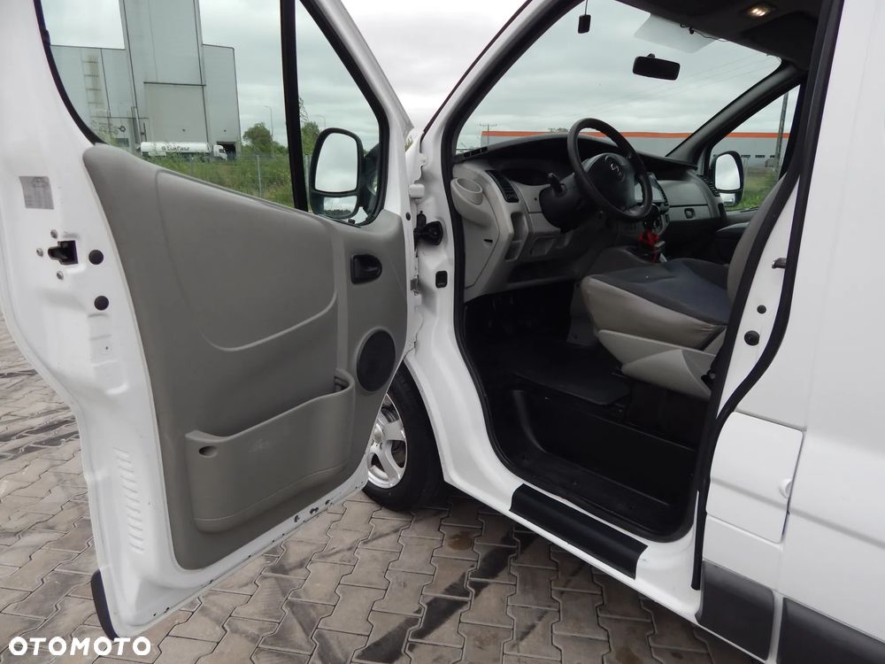 Opel Vivaro 2,0 CDTI Long - 10