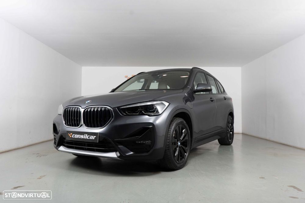 BMW X1 25 e xDrive Corporate Edition - 9