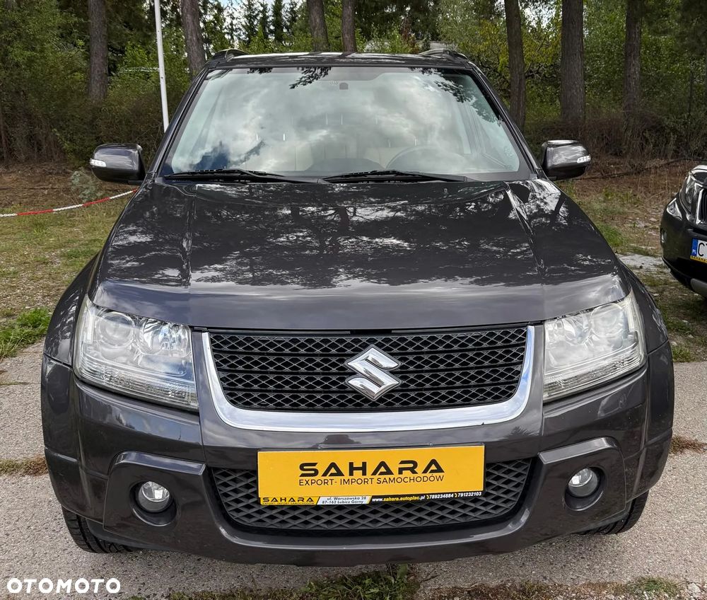 Suzuki Grand Vitara 2.4 De Luxe - 2