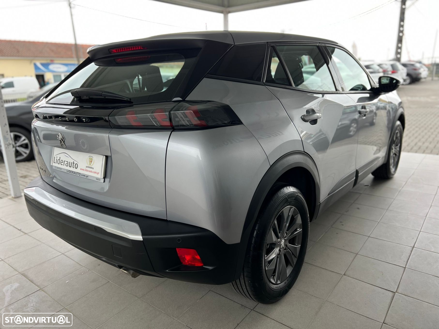 Peugeot 2008 1.5 BlueHDi Active Pack - 9