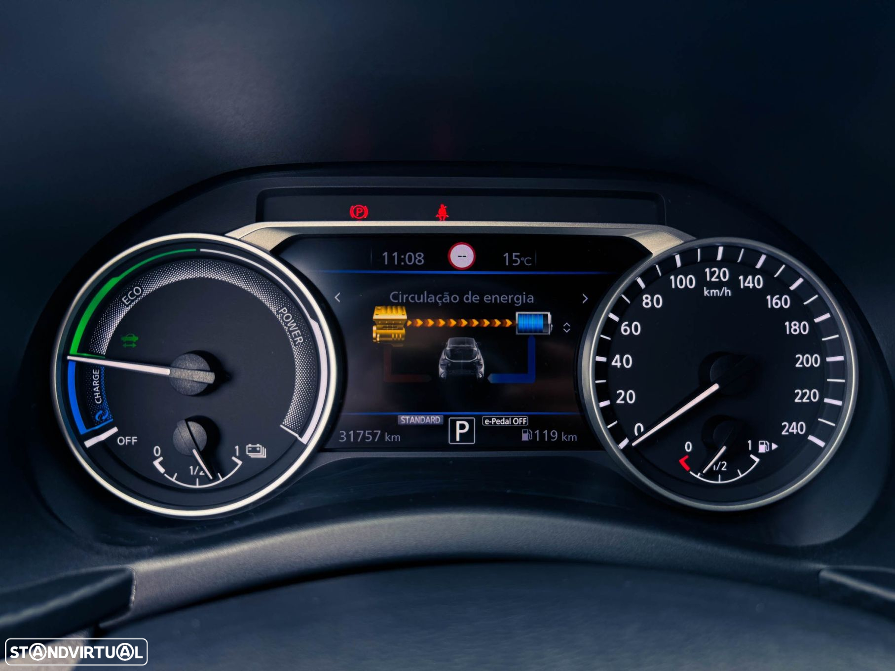 Nissan Juke 1.6 Hybrid Tekna - 12