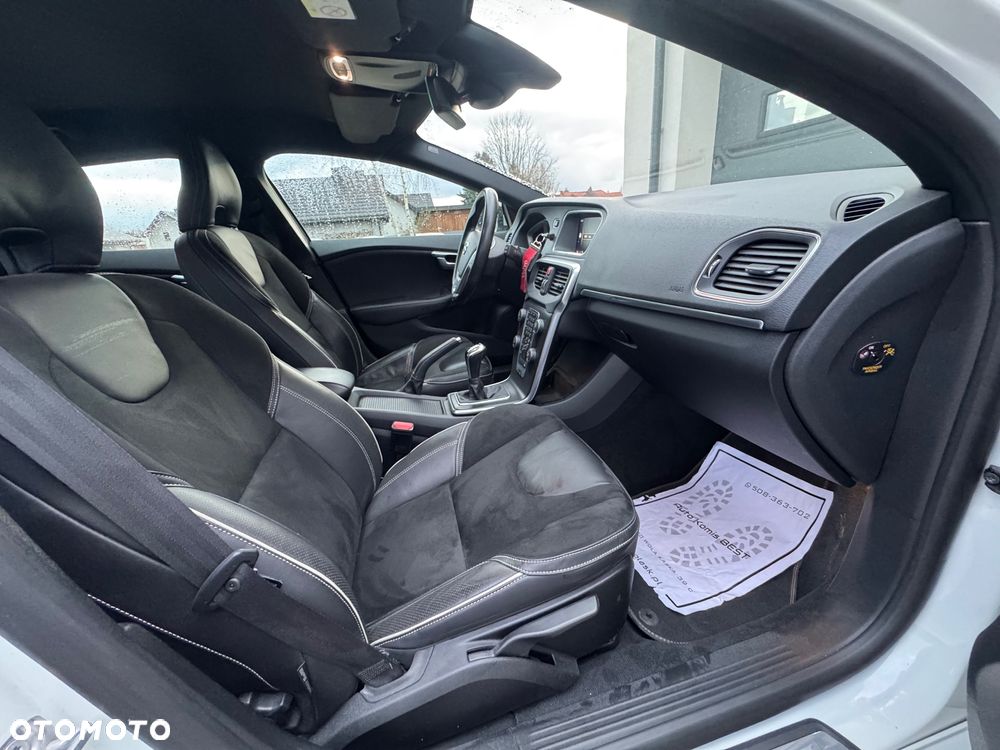 Volvo V40 D2 RDesign - 28