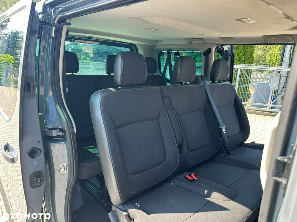 Renault Trafic - 23