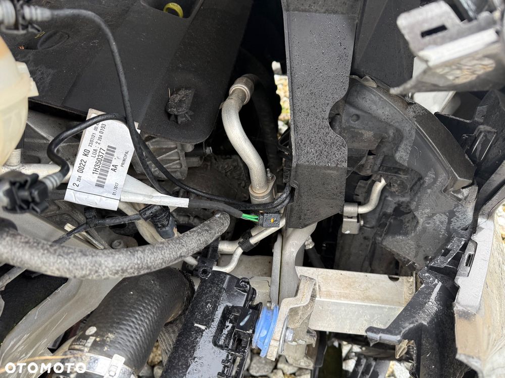 Peugeot Expert 2.0 L1 EAT8 - 15