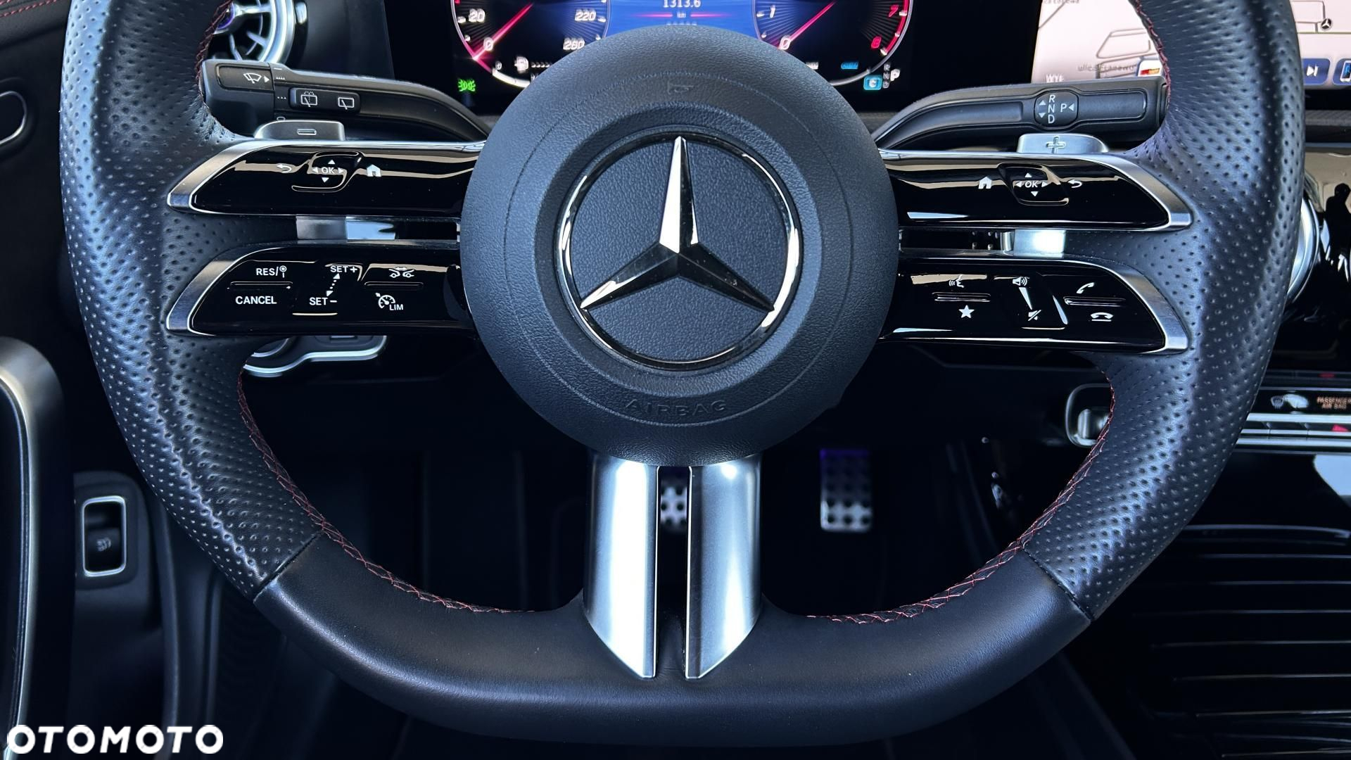 Mercedes-Benz CLA 200 AMG Line 7G-DCT - 14