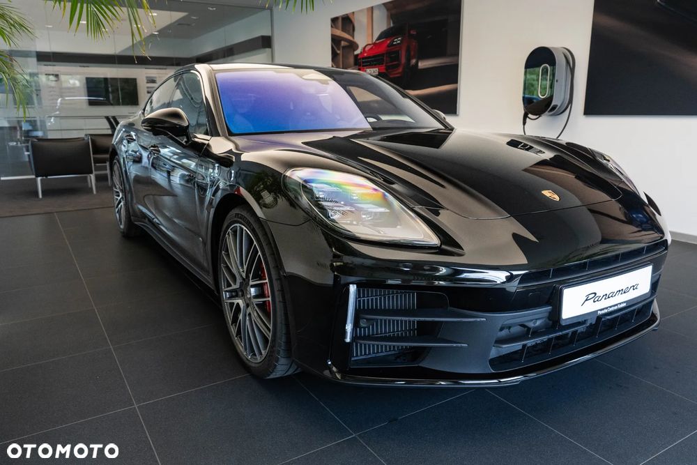 Porsche Panamera 4S E-Hybrid - 8