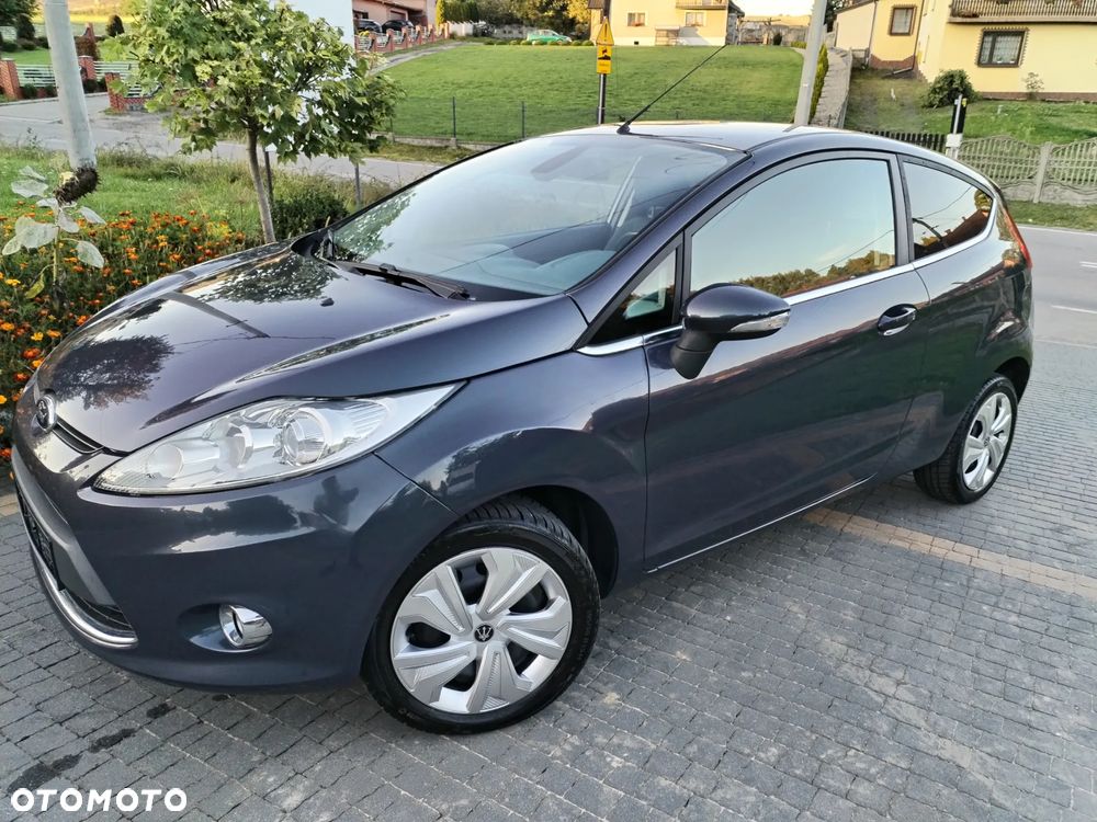 Ford Fiesta 1.25 Titanium - 33