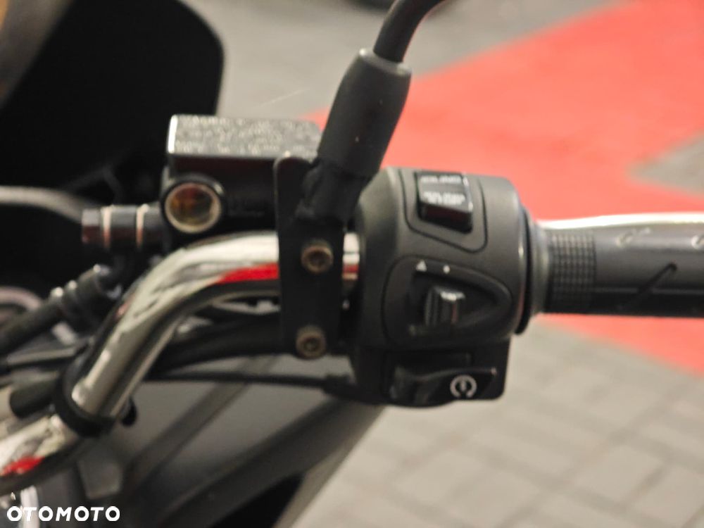 Honda PCX - 9