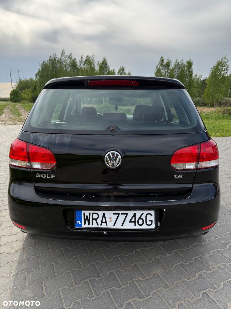 Volkswagen Golf - 5