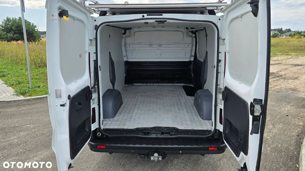 Renault Trafic - 11