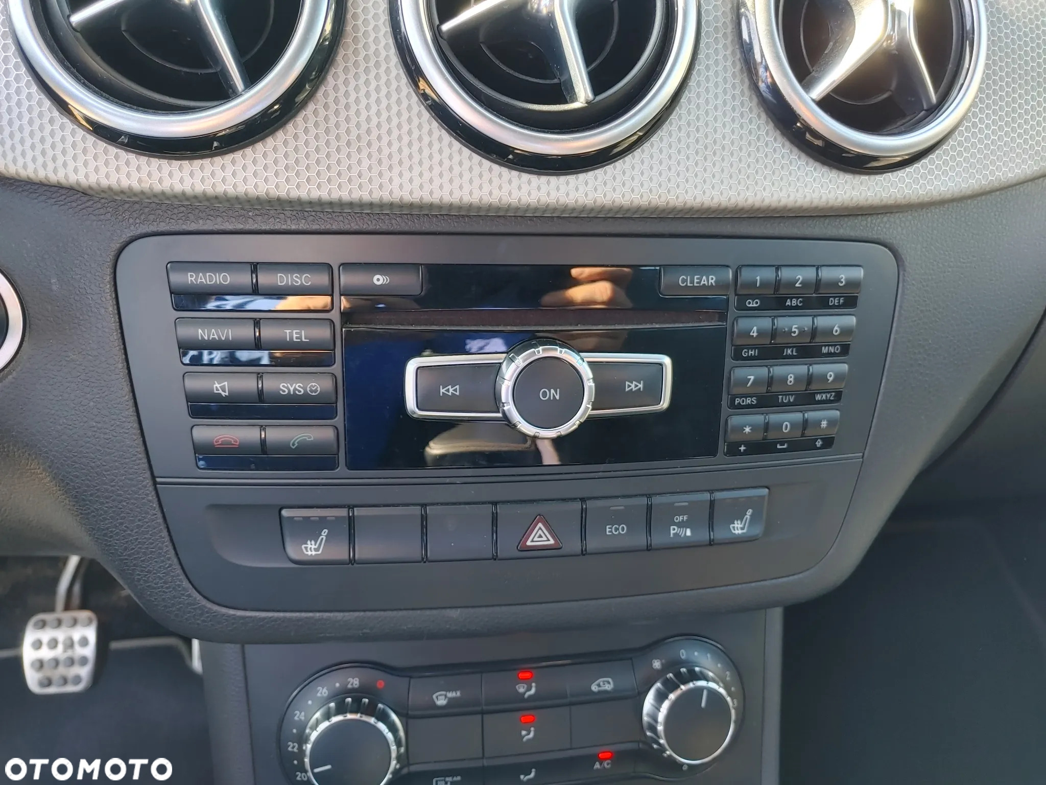 Mercedes-Benz Klasa B 200 (BlueEFFICIENCY) - 23
