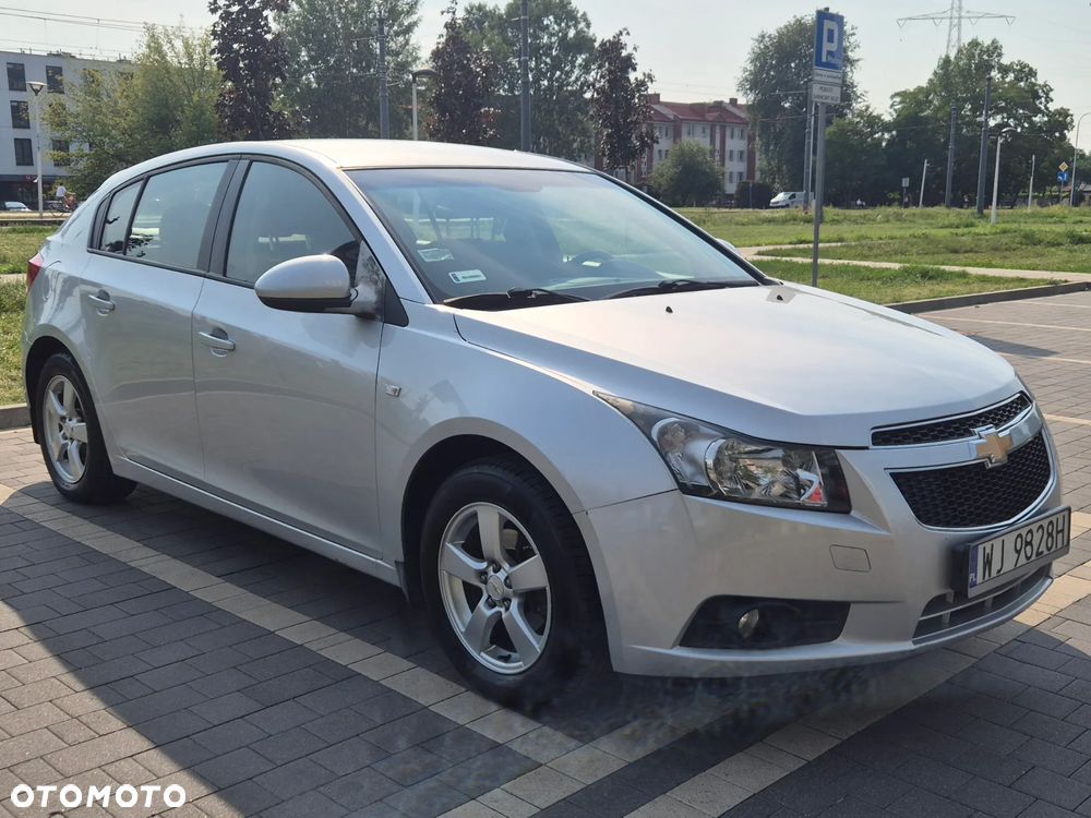 Chevrolet Cruze 1.8 LT - 5