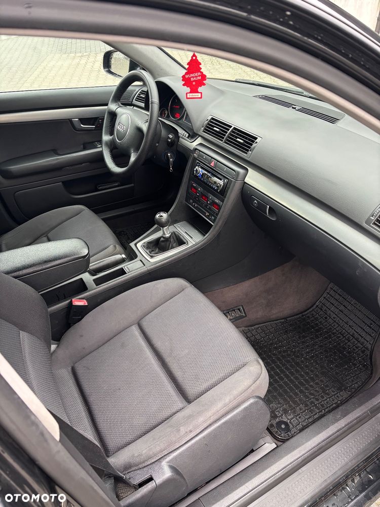 Audi A4 Limousine 1.8T - 8