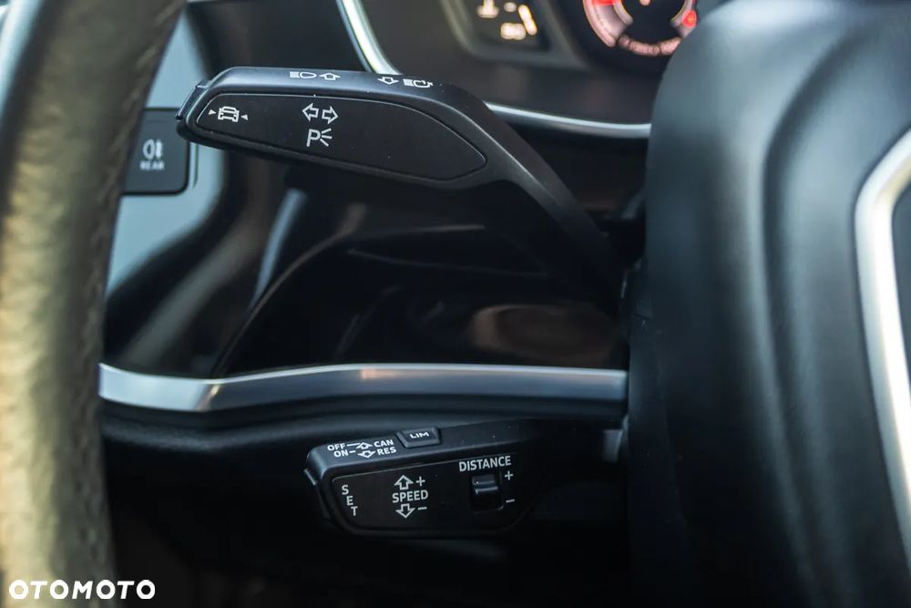 Audi Q3 35 TFSI S tronic - 30