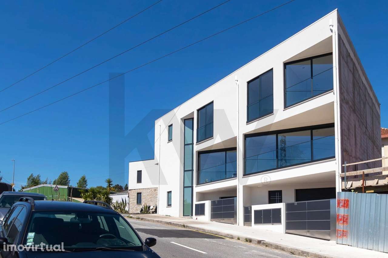 Moradia T3 com jardim, nova construção - Grande imagem: 4/34