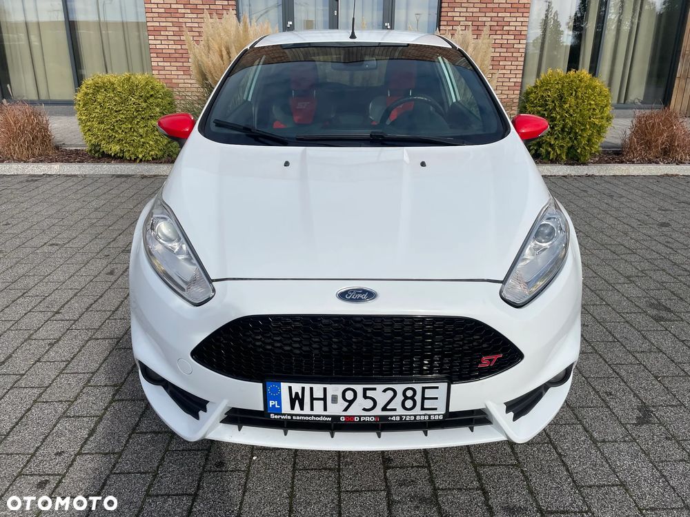 Ford Fiesta 1.6 EcoBoost ST - 2