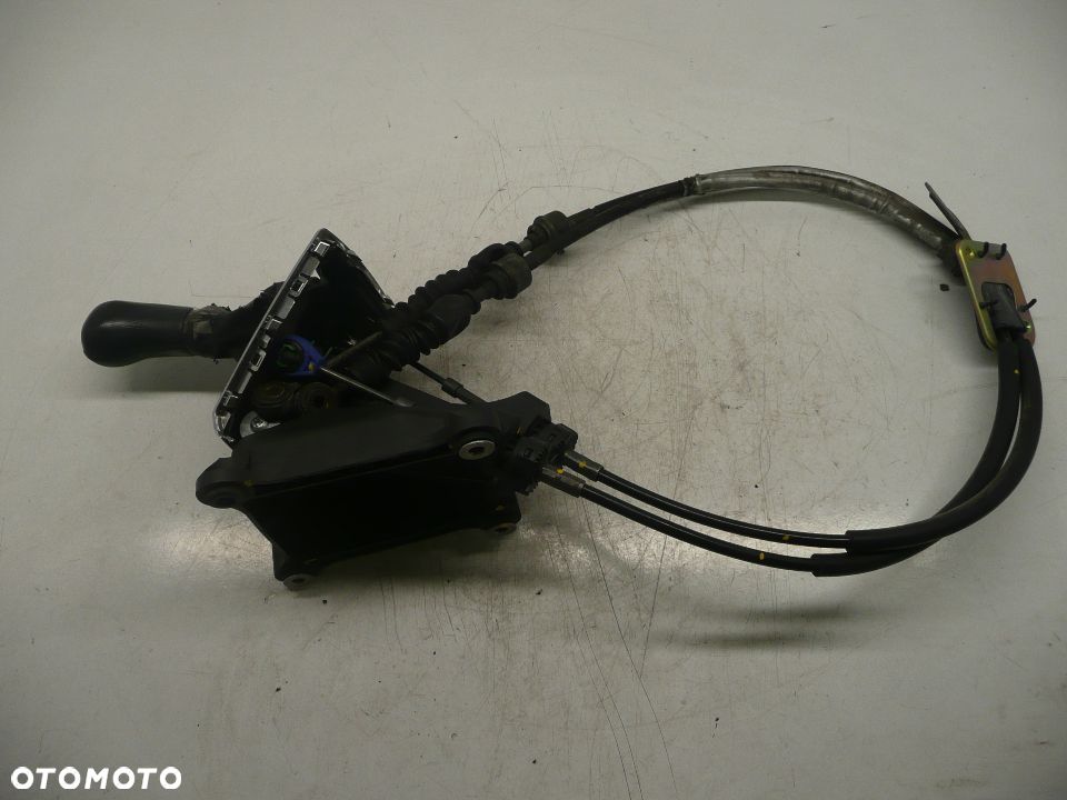 TOYOTA COROLLA VERSO 04-07 2.0D LEWAREK ZMIANY BIEGÓW - 1