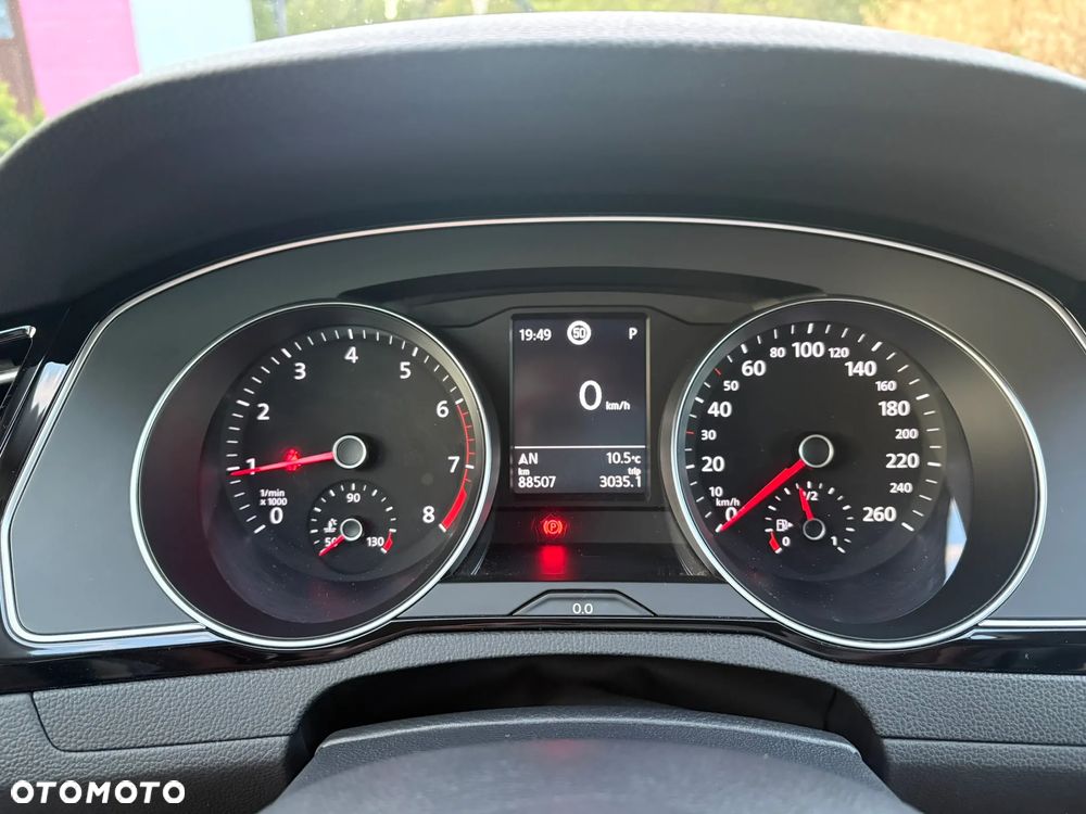 Volkswagen Passat 1.5 TSI EVO Business DSG - 8