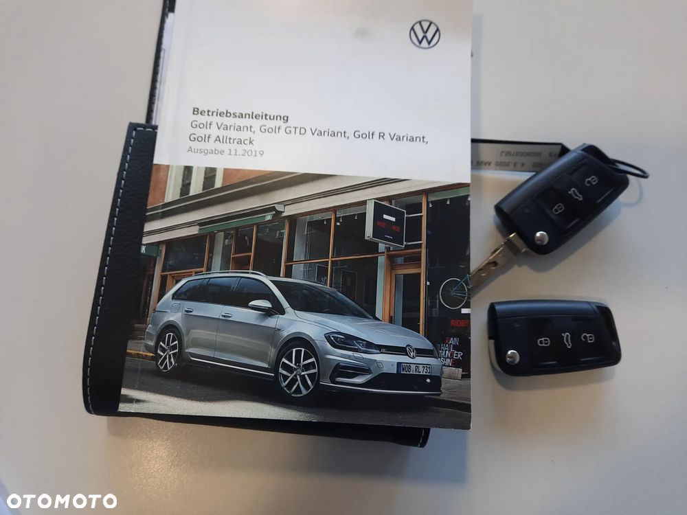 Volkswagen Golf 1.5 TSI BMT Evo Comfortline - 32