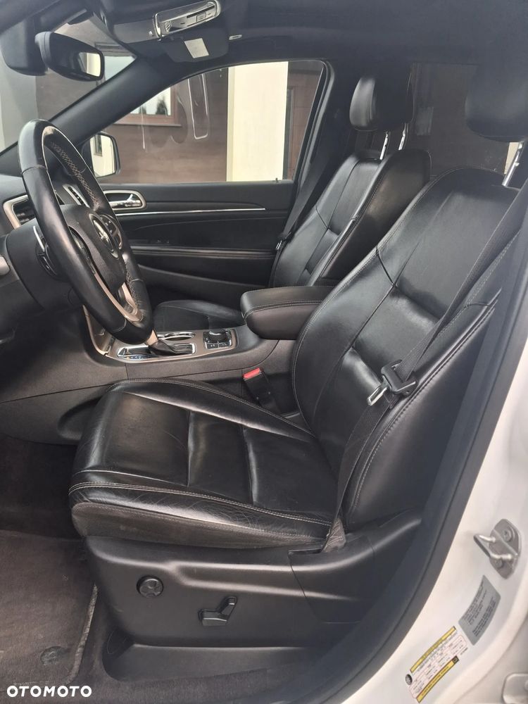 Jeep Grand Cherokee - 10
