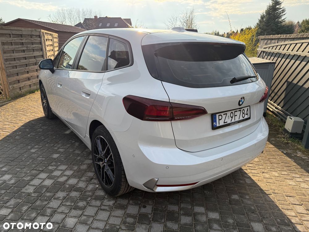 BMW Seria 2 218i - 4