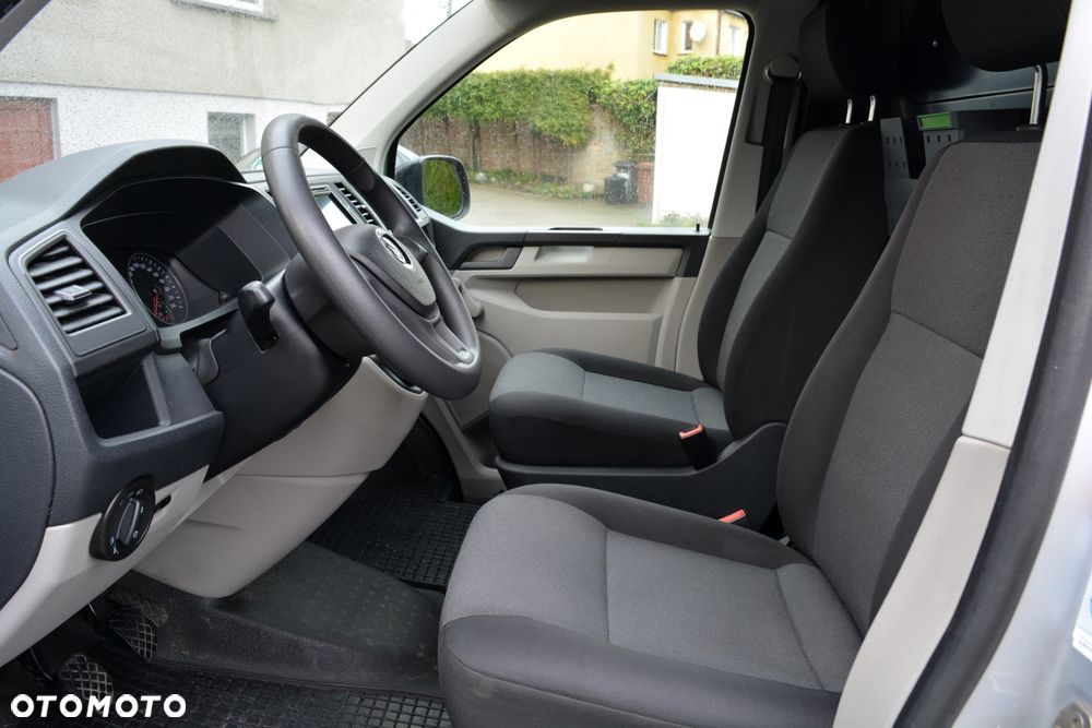 Volkswagen Transporter - 7