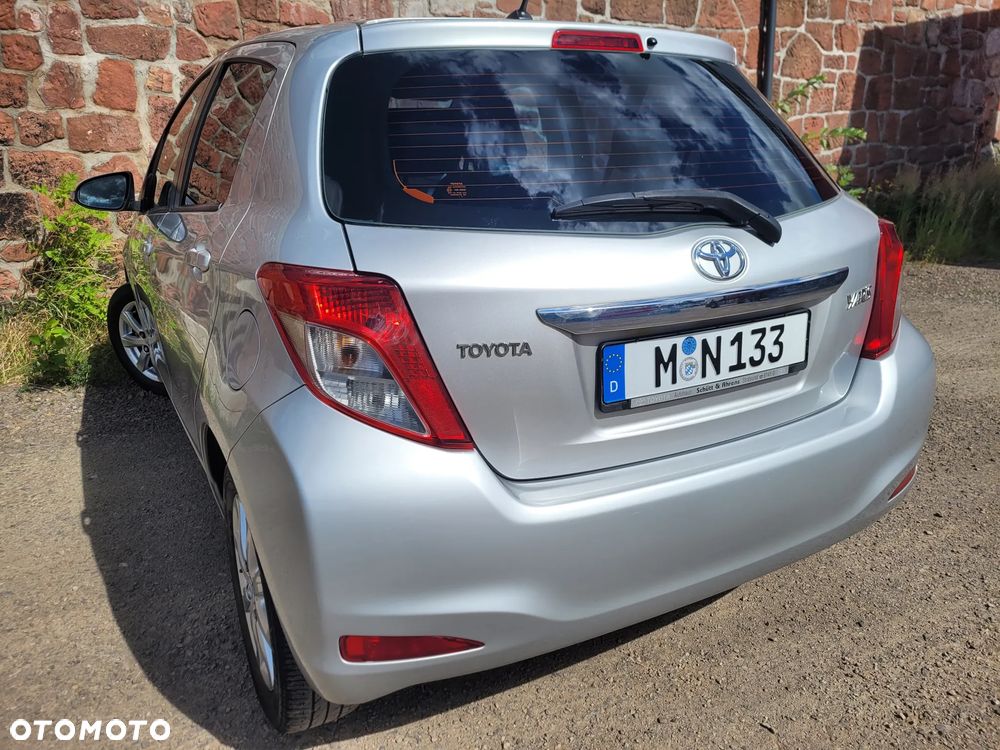 Toyota Yaris 1.0 VVT-i Cool - 17
