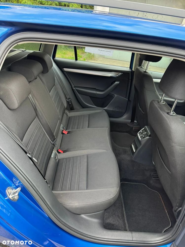 Skoda Octavia 1.5 TSI ACT Ambition - 11