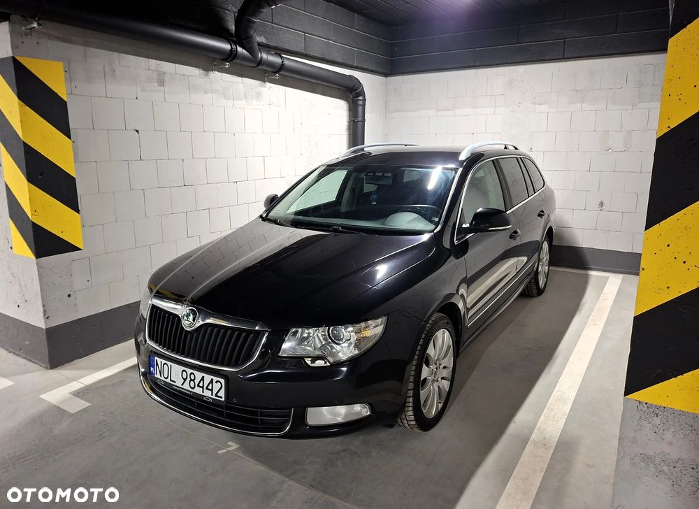Skoda Superb 2.0 TDI PD Comfort - 13