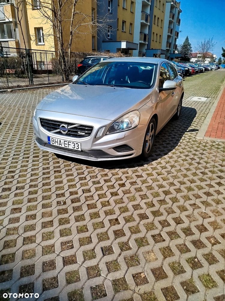 Volvo S60 - 1