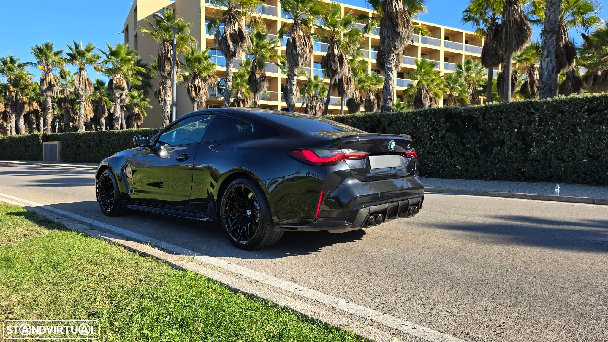 BMW M4 Competition M xDrive - 1