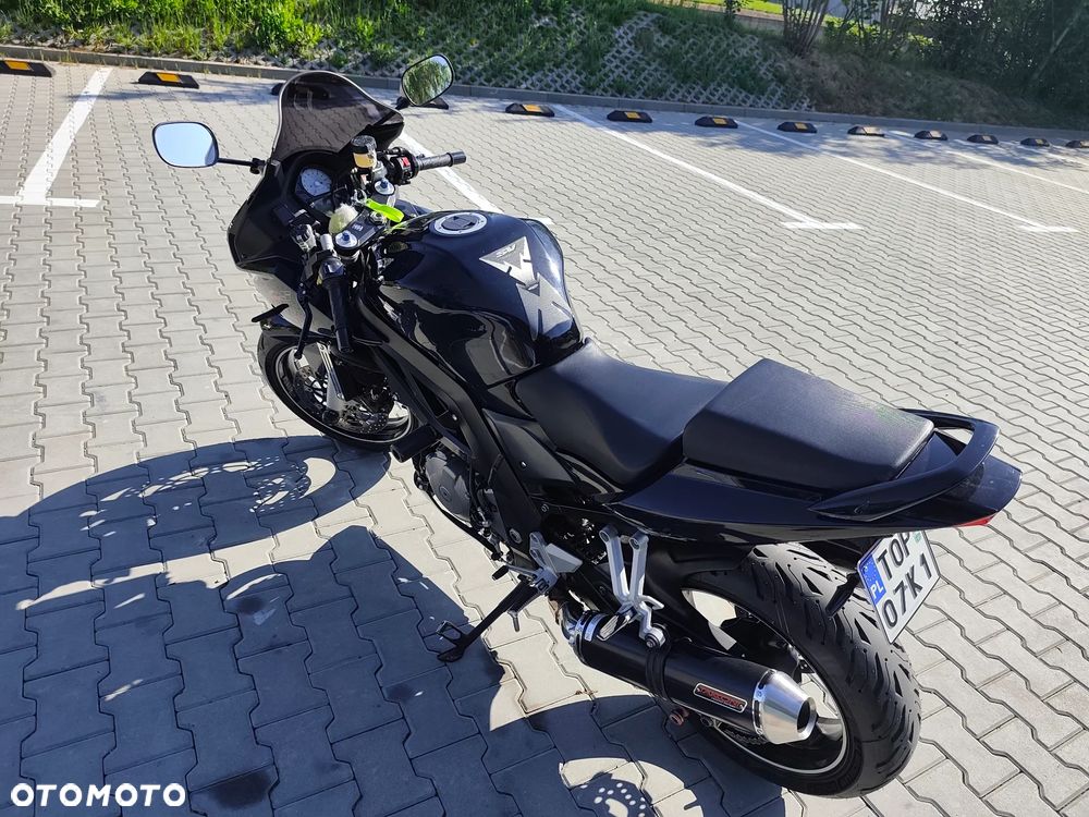 Suzuki SV - 4