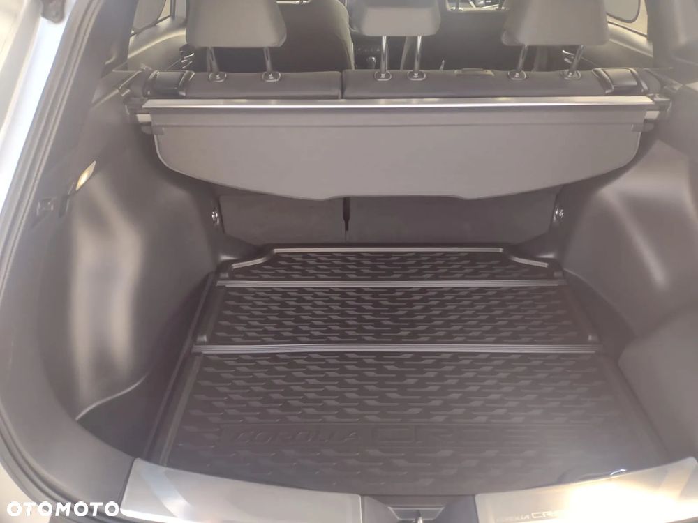 Toyota Corolla Cross 2.0 Hybrid Style - 8