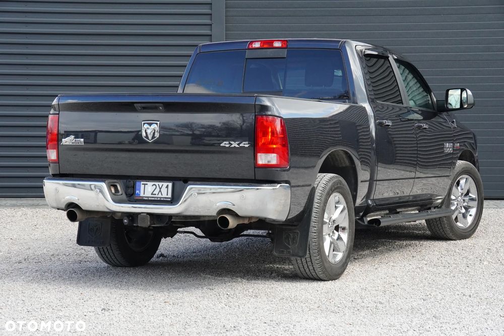 RAM 1500 Crew Cab Shortbed Bighorn - 16
