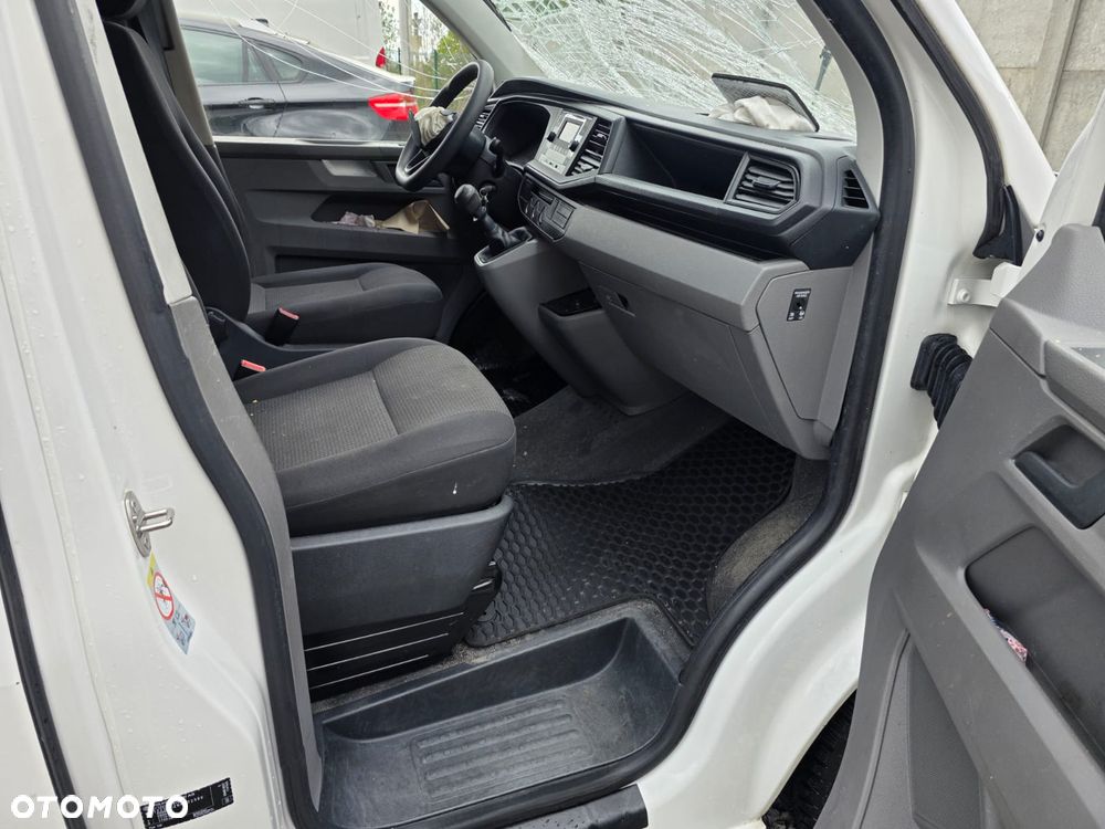 Volkswagen Transporter - 8