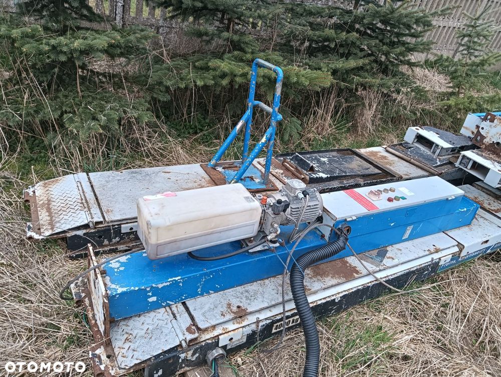 Podnośnik 4-kolumnowy Rotary SM40-47 elektrohydrauliczny 4T - 1