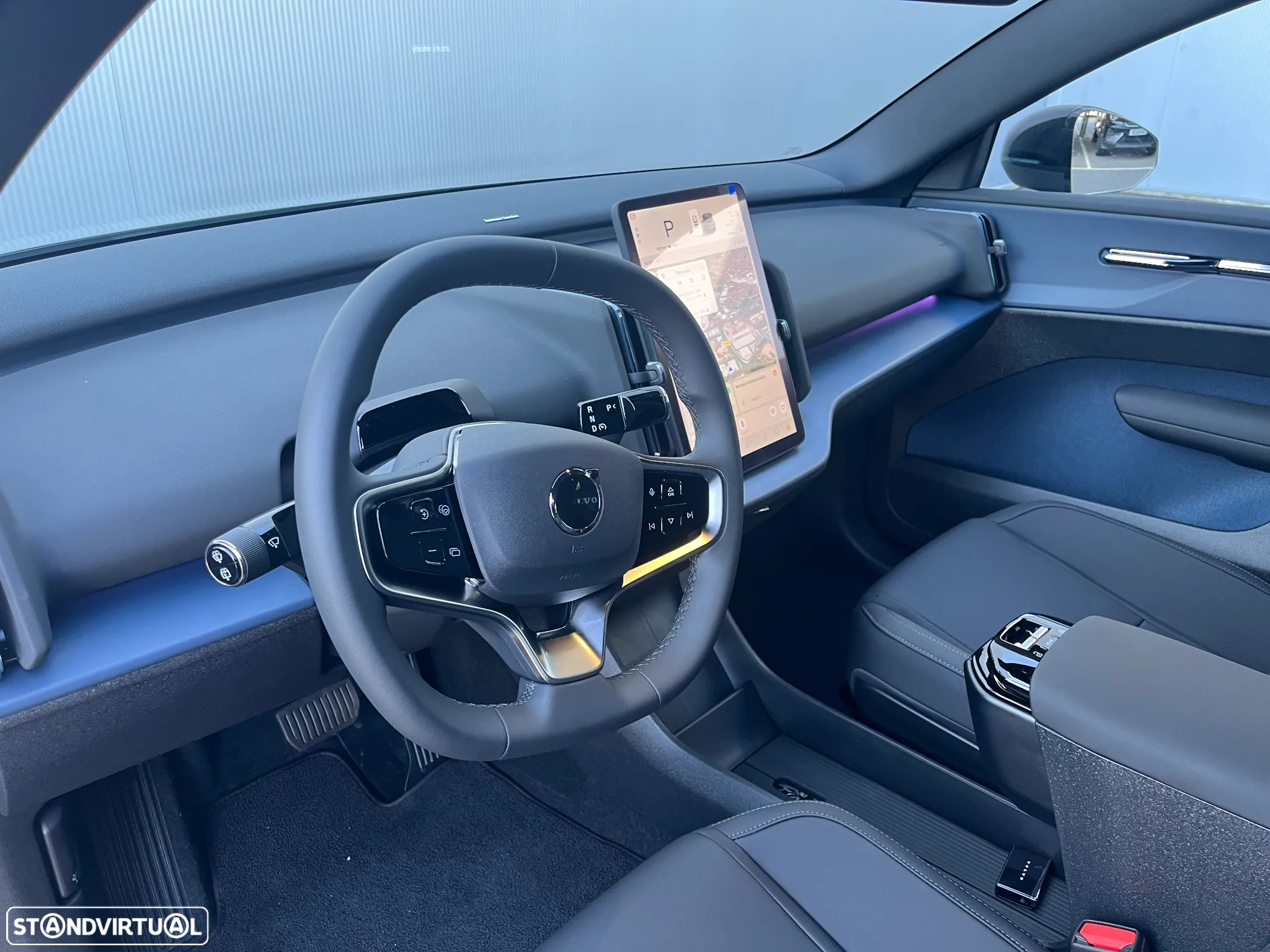 Volvo EX30 69 kWh Single Motor Extended Range Plus - 3