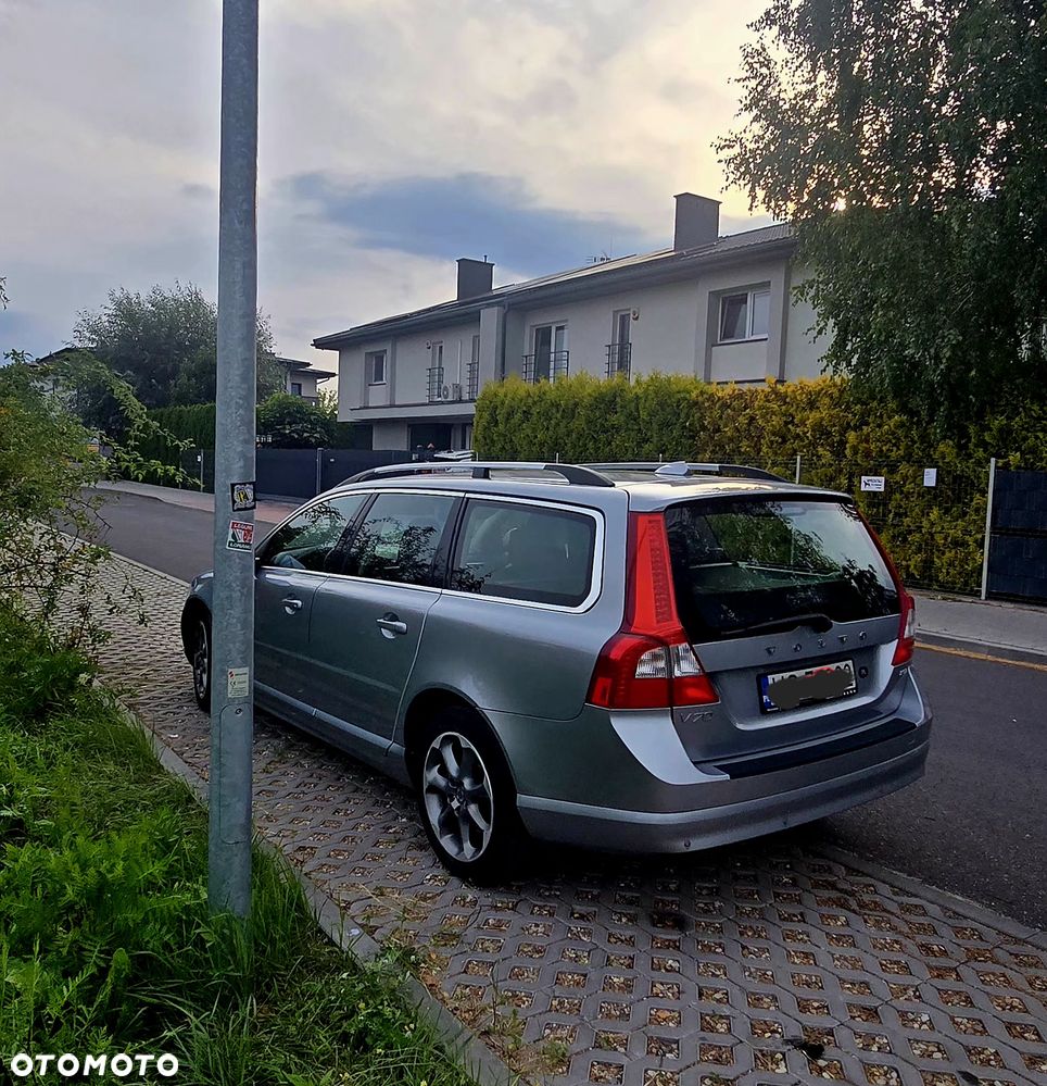 Volvo V70 2.0D Ocean Race - 4