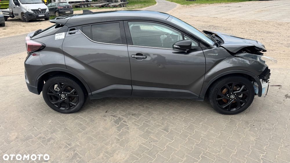 Toyota C-HR 1.8 Hybrid Dynamic - 8