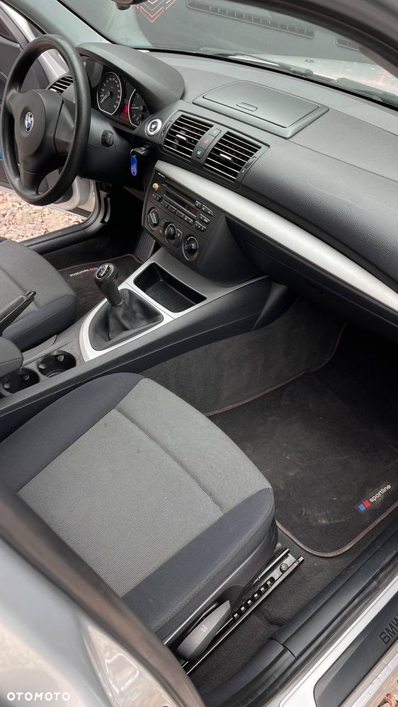 BMW Seria 1 116i - 9