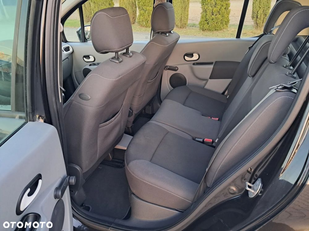 Renault Modus 1.2 16V Limited - 14